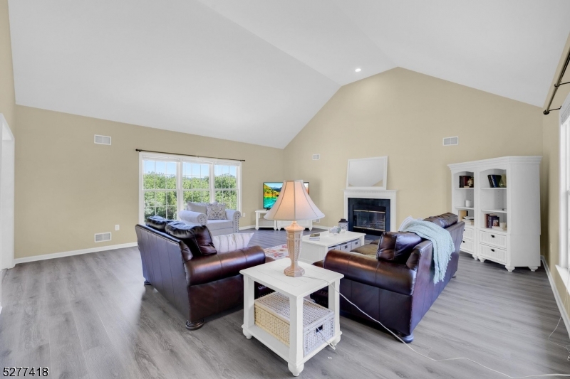 Hidden Valley - Residential