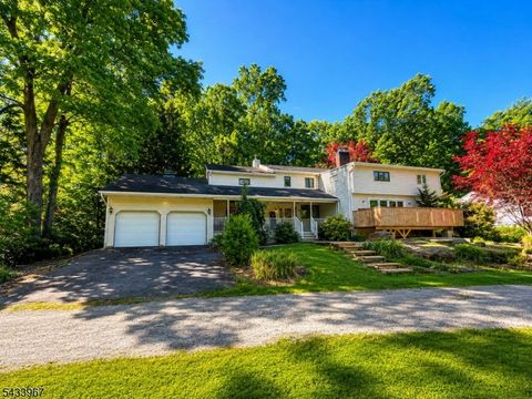 3 Hillcrest Ave, Washington Twp., NJ 07865 - #: 4031337