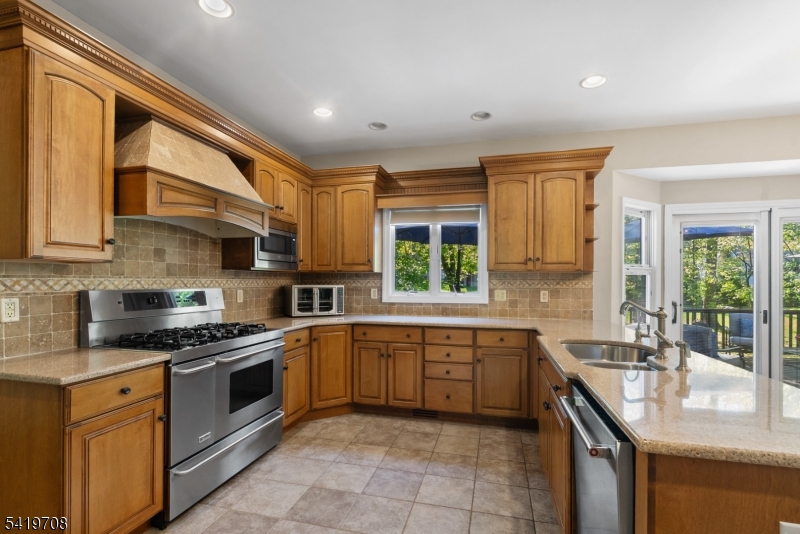 Woodshire Estates - Residential
