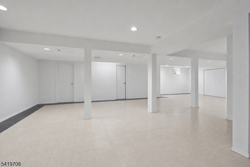 Woodshire Estates - Residential