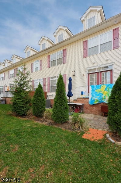 Riverwalk at Rahway - Residential