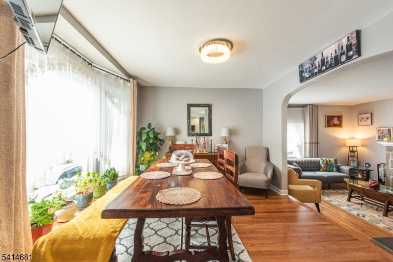 Pines Lake - Residential Lease