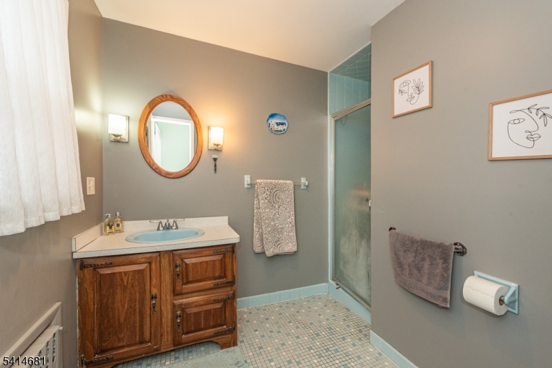 Pines Lake - Residential Lease