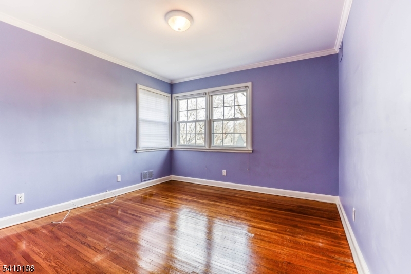 Poet Section - Residential Lease