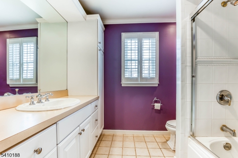 Poet Section - Residential Lease