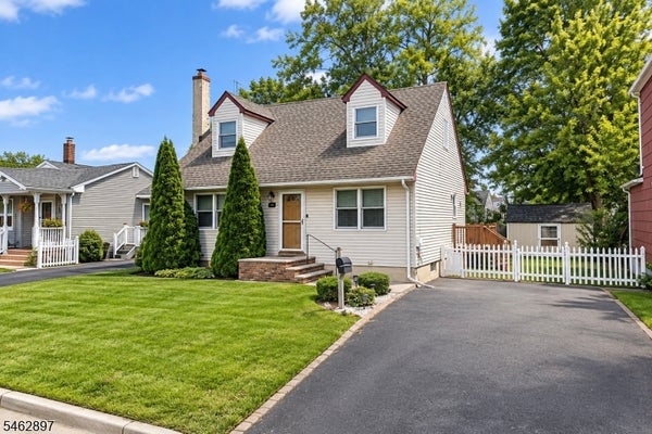 129 S 20TH AVE, MANVILLE, NJ 08835 - Image b92c090acf87fa90b51b5fdf054bf32e/1739036367