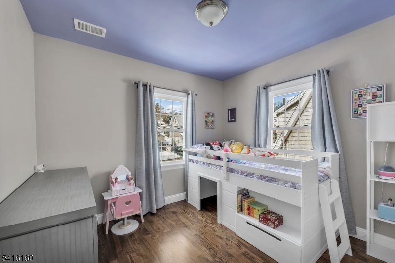 Redwood - Residential