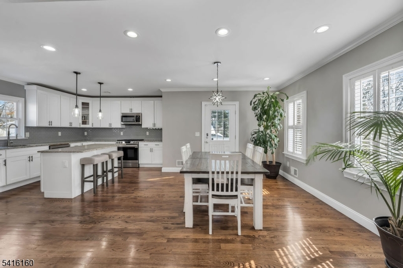 Redwood - Residential