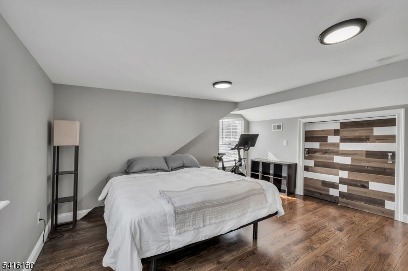 Redwood - Residential