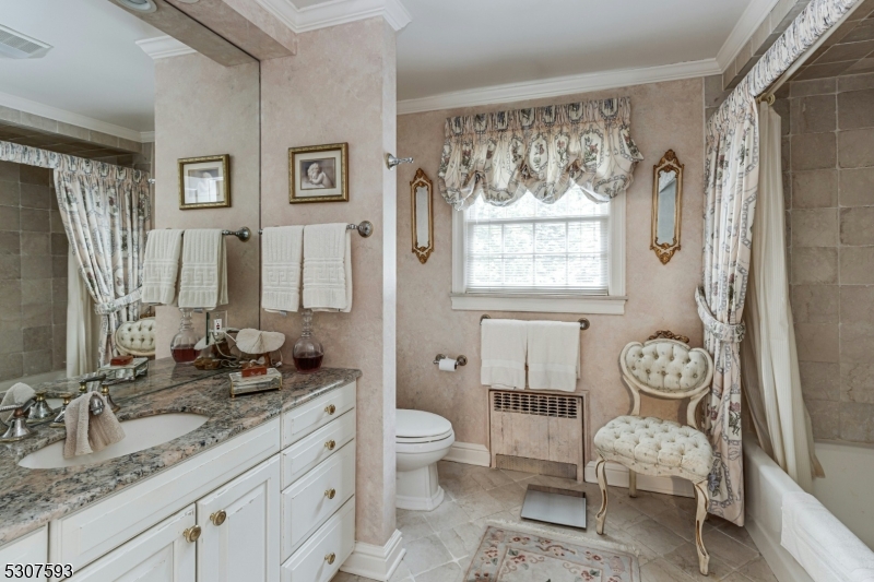 Mountainside - Residential