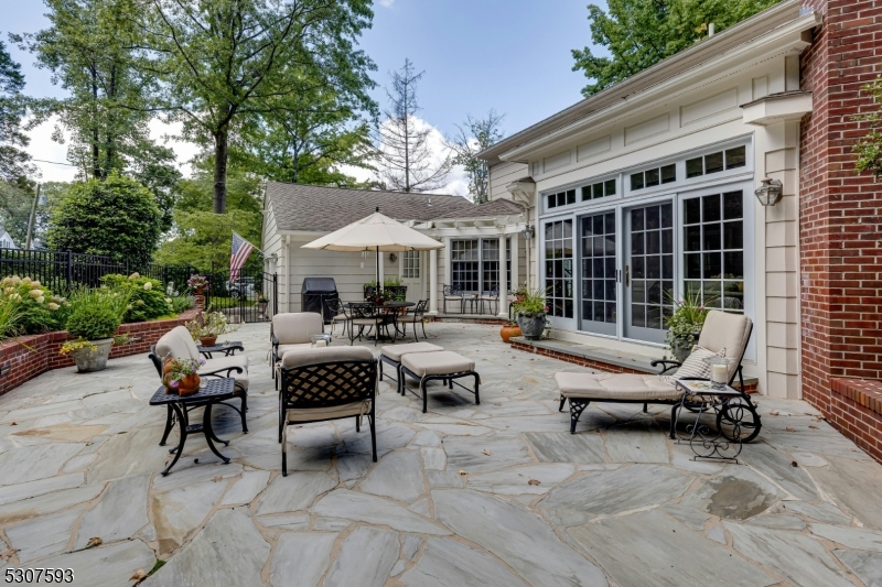 Mountainside - Residential