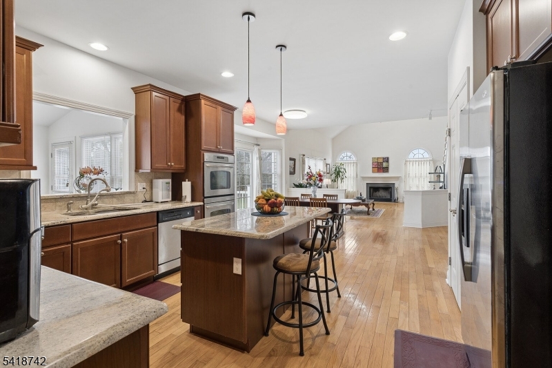 Country Classics - Residential