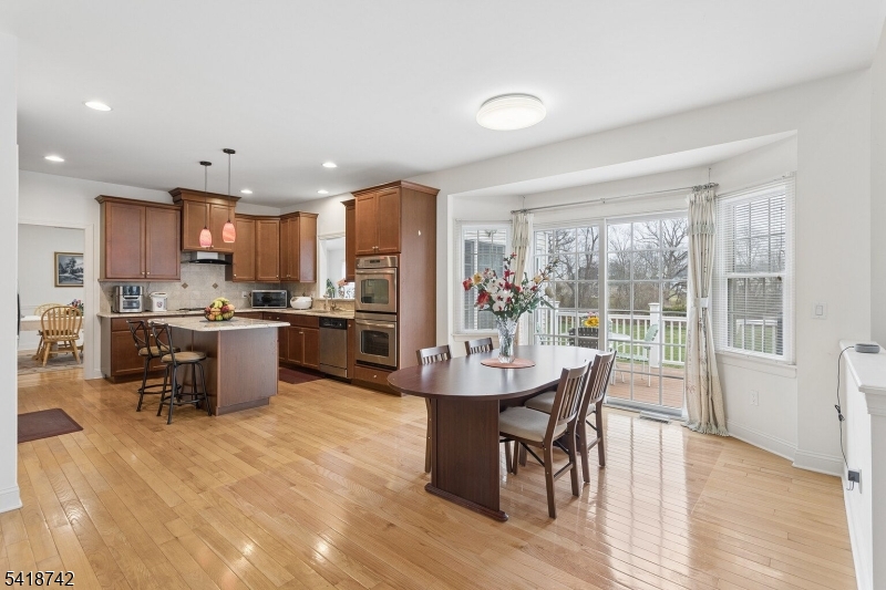 Country Classics - Residential