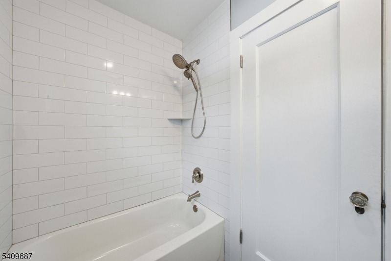 Putnam Watchung - Residential