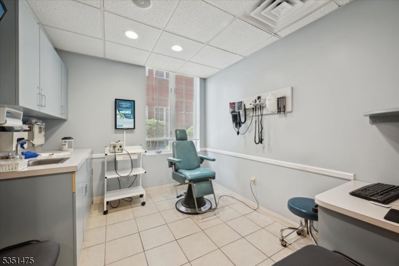 Hillsborough Twp., New Jersey 08844, United States, ,Commercial,Active,116184