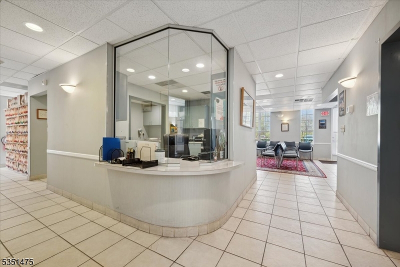 Hillsborough Twp., New Jersey 08844, United States, ,Commercial,Active,116184