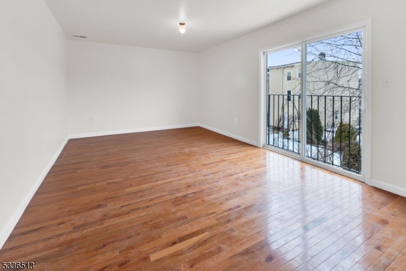 ROSEVILLE - Residential Lease