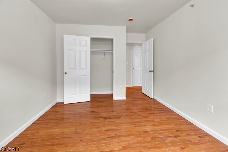 ROSEVILLE - Residential Lease