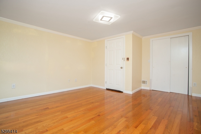 Lake Hiawatha - Residential Lease