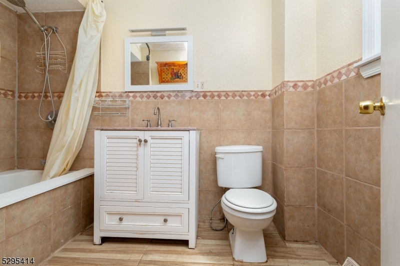 Lake Hiawatha - Residential Lease