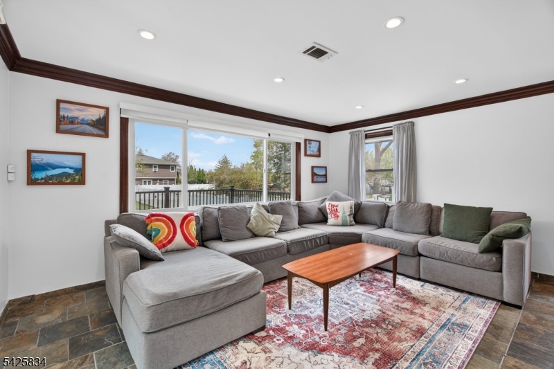 Pleasantdale - Residential