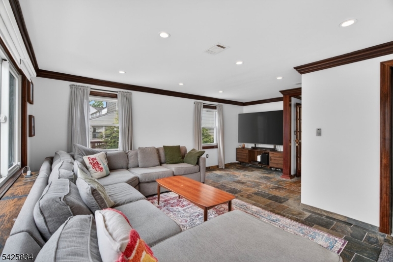 Pleasantdale - Residential