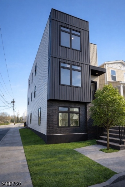 New construction - Residential Income