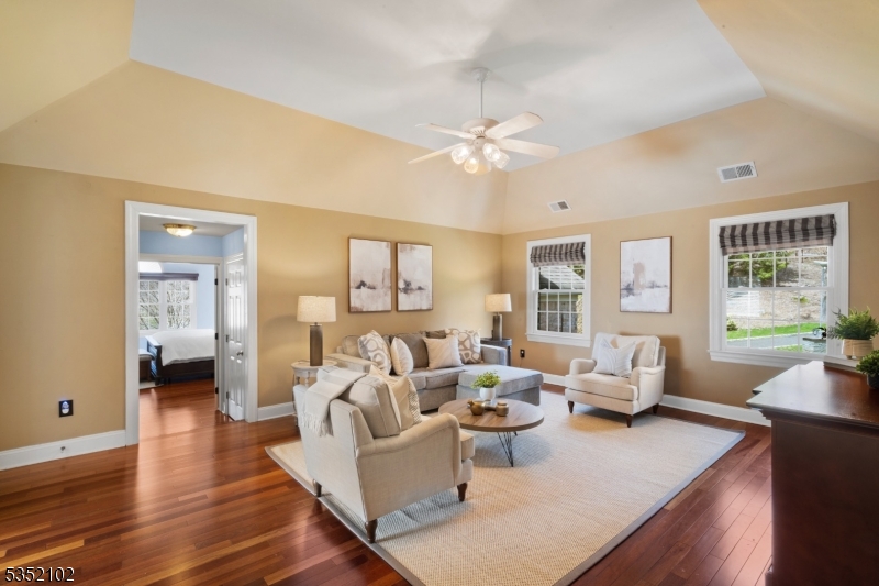 Beacon Hill - Residential