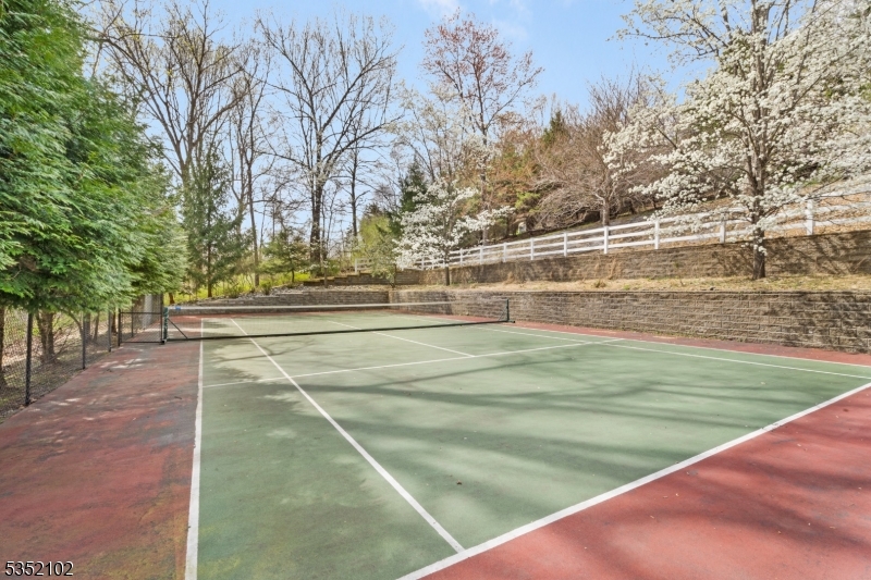 Beacon Hill - Residential