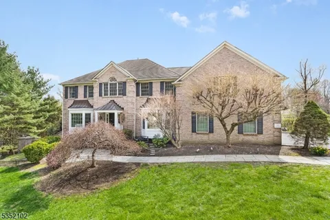 16 Beacon Hill Dr, Chester Twp., NJ 07930 - MLS#: 3958191