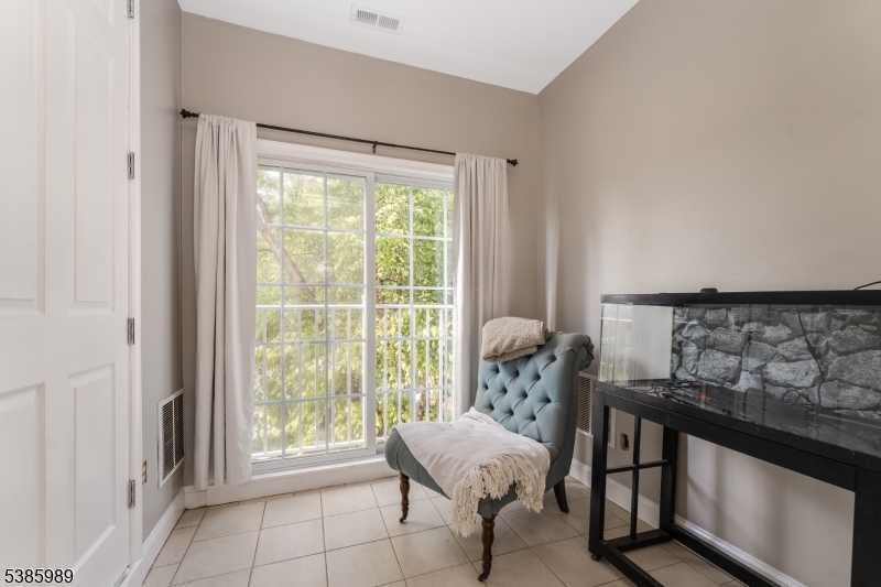 Warren Heights - Residential