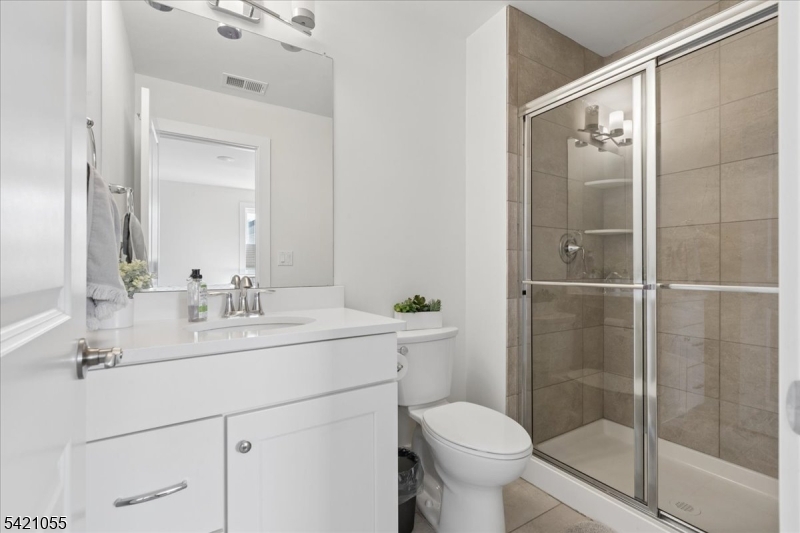 Montgomery Crossing - Residential