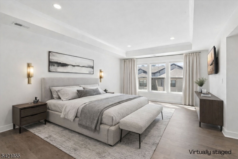 Montgomery Crossing - Residential