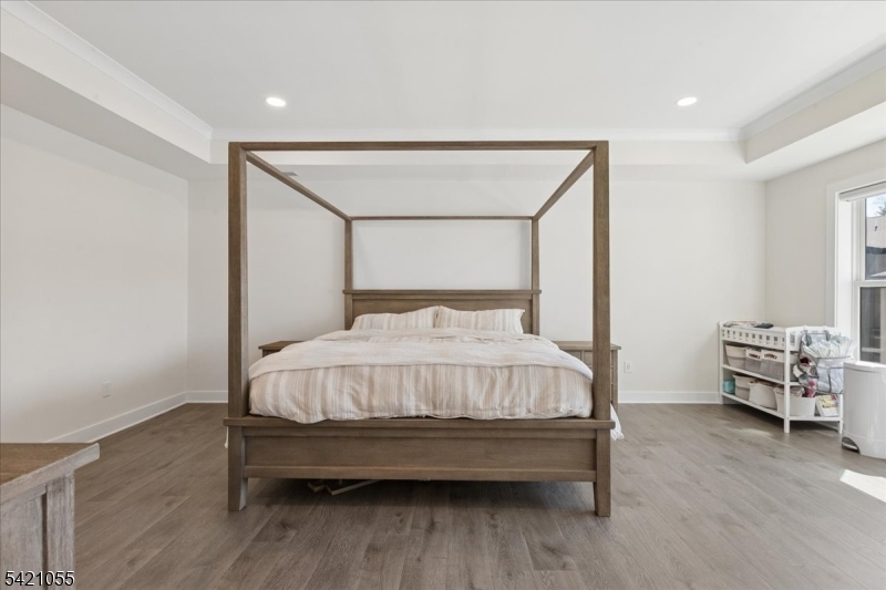 Montgomery Crossing - Residential