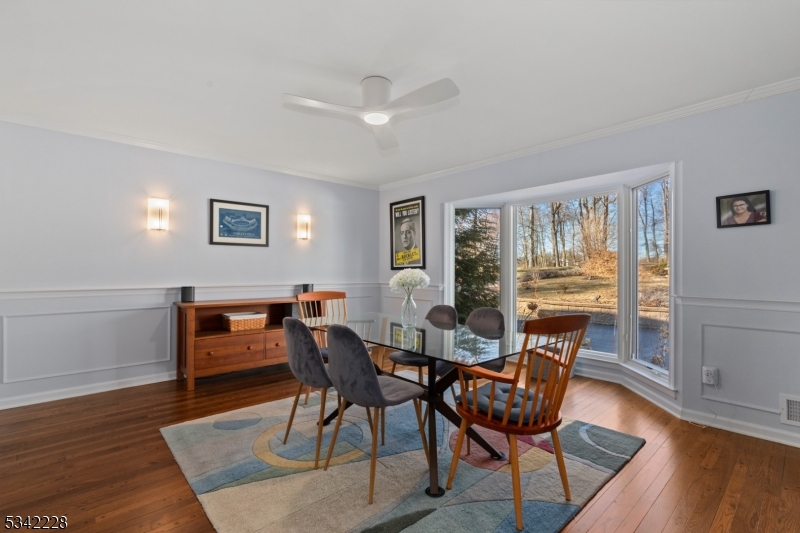 Washington Coner - Residential