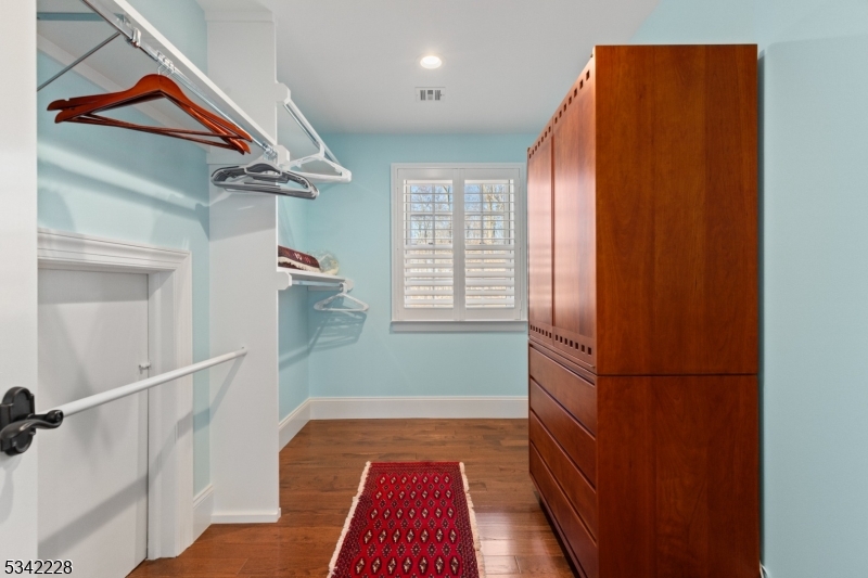 Washington Coner - Residential