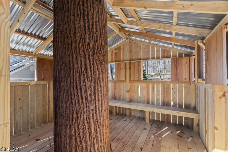 Washington Coner - Residential