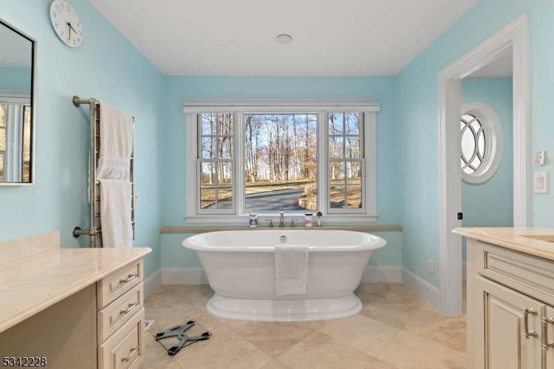 Washington Coner - Residential