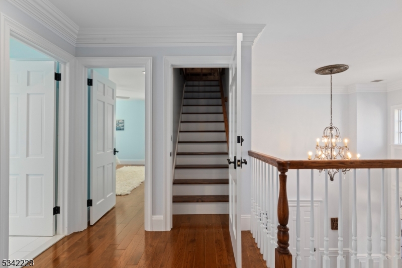 Washington Coner - Residential