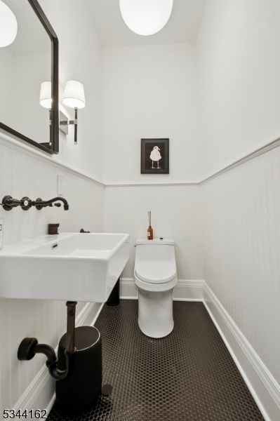 Walnut Street - Residential