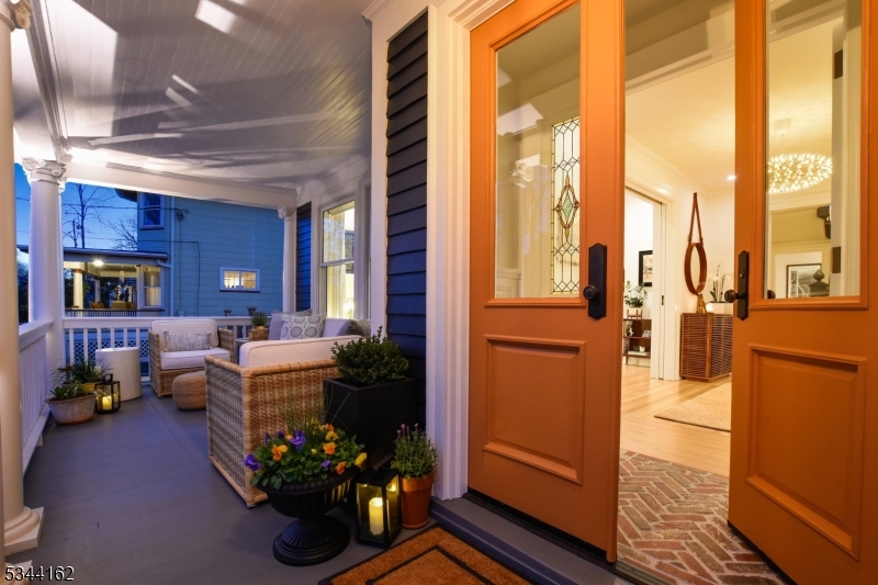 Walnut Street - Residential