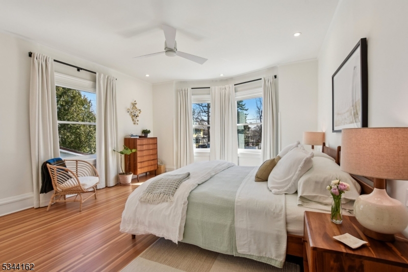 Walnut Street - Residential