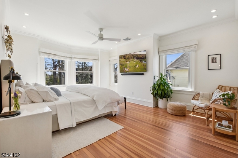 Walnut Street - Residential