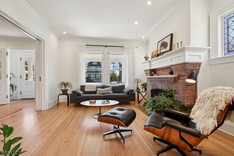 Walnut Street - Residential