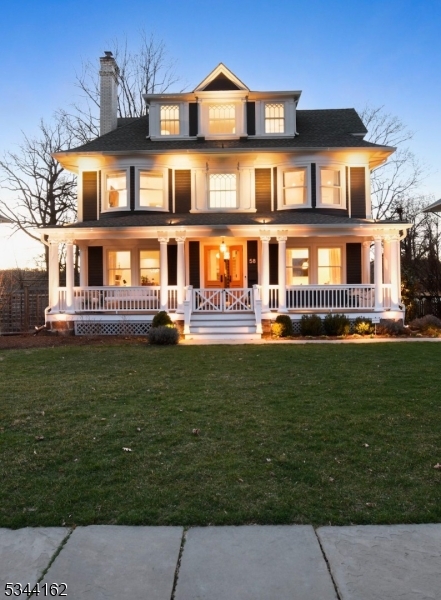 Walnut Street - Residential