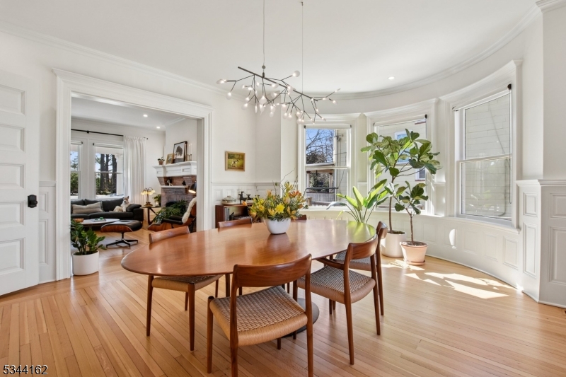 Walnut Street - Residential