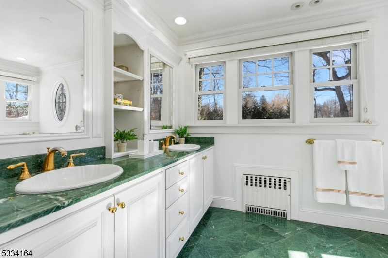 Northside In Town - Residential