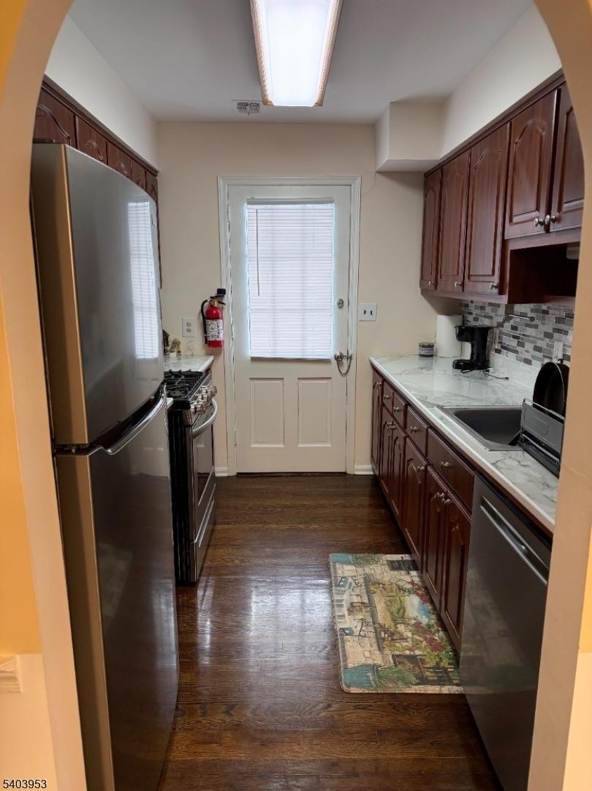 Panther Valley - Residential