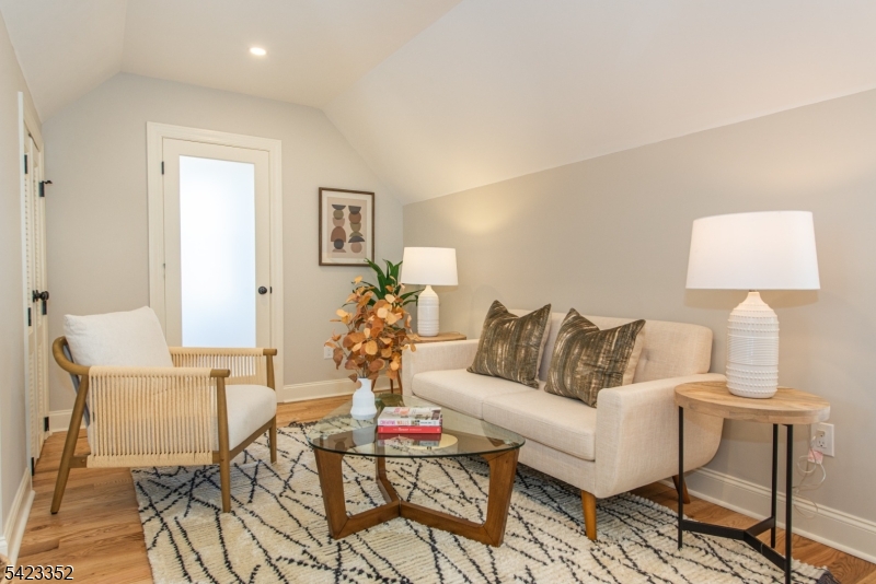 Glen Ridge Border - Residential