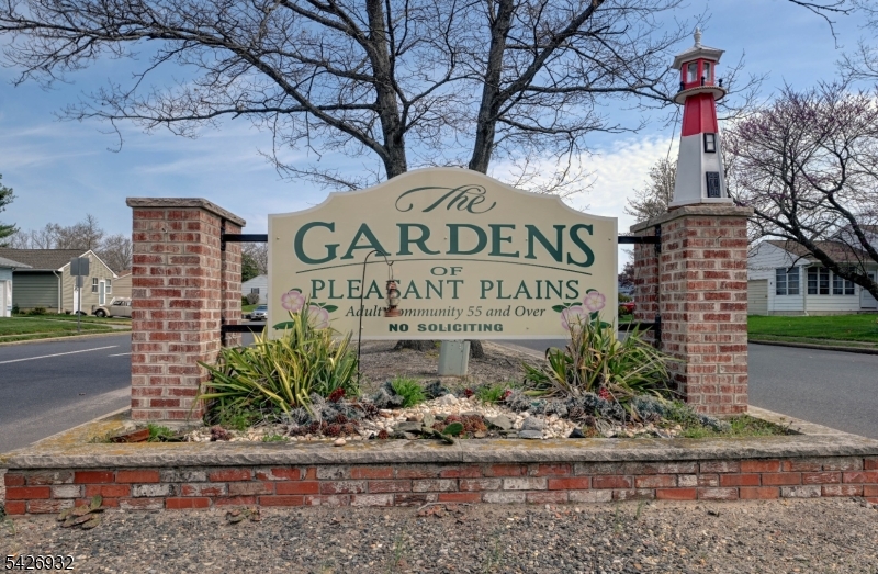 Gardens of Pleasant Plains - Residential